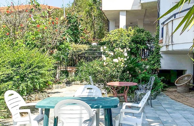 Alojamiento de 2 habitaciones en Montauro -CZ-