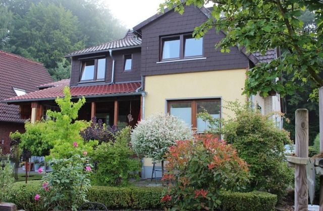 Vacation apartment, shower, WC, 2 bedrooms - Ferienhaus Buren-Hof