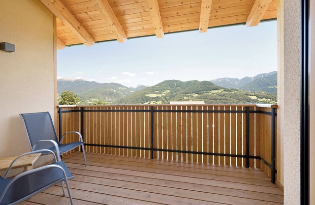 Apartamento de vacaciones "Teutenhofer Apfel" en la Granja con vistas a la montaña y jardín
