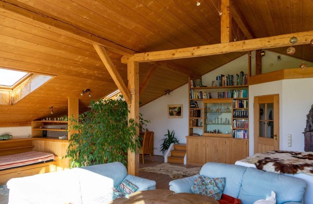 Vacation apartment with large panoramic window