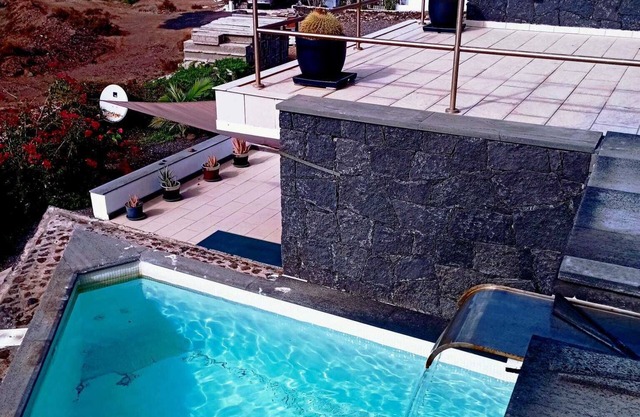 Vacaciones 'Atlantis' con vistas al mar, Wi-Fi y aire acondicionado