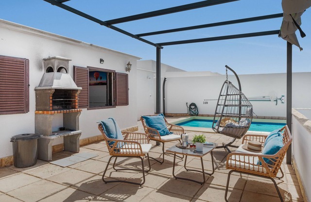 Vacaciones 'Aurora' con vistas a la montaña, piscina privada y terraza privada