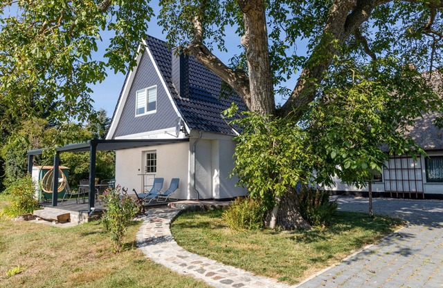 Vacation cottage Pernice - Holiday cottage