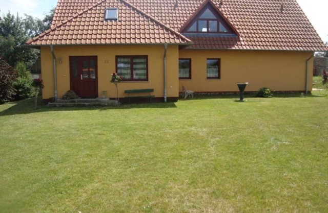 Vacation cottage Stauske - Holiday cottage