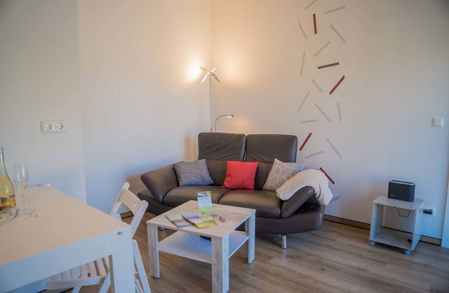 Vacation apartment/apartment for 2 guests with 33m² in Fehmarn OT Gollendorf (123104)