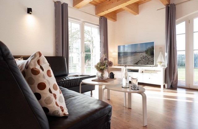 Vacation apartment/apartment for 2 guests with 55m² in Fehmarn OT Staberdorf (294286)