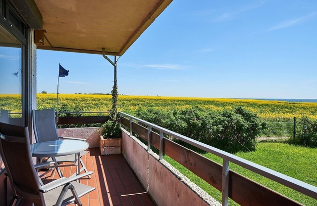 Vacation apartment/apartment for 4 guests with 65m² in Fehmarn OT Staberdorf (294387)