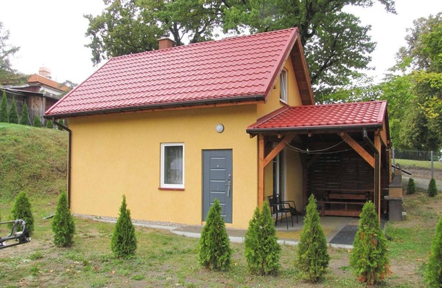 Casa junto al lago Olow con botes