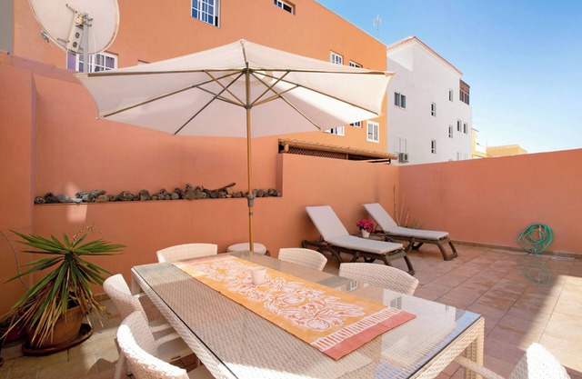 Casa de vacaciones "Casa Familia" cerca del mar con terraza y Wi-Fi