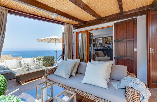 Casa de vacaciones "Casa de S Arca 3" con espectaculares vistas al mar y aire acondicionado