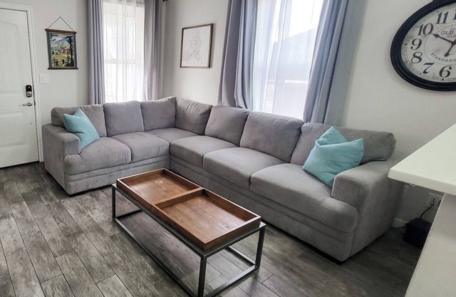 Vacation Home Close to Downtown Great For Families