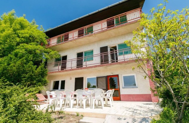 Casa de vacaciones Dahlia by Interhome