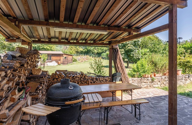 Vacation Home "Di Nonna Adriana" with Shared Garden & Wi-Fi