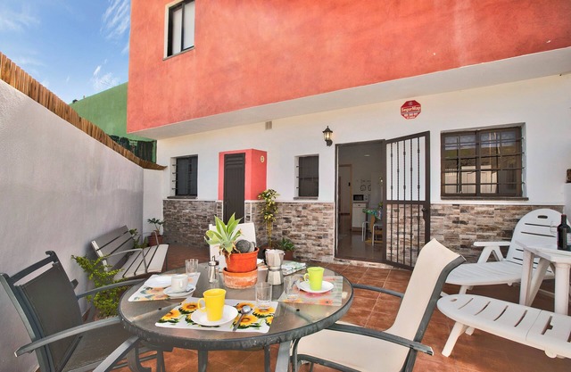 Casa de vacaciones "Drago 6" con vistas al mar, terraza privada y Wi-Fi