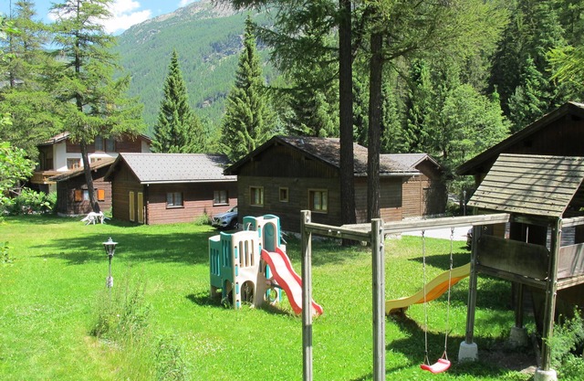 Vacation home for 4 guests with 30m² in Saas-Balen (161369)