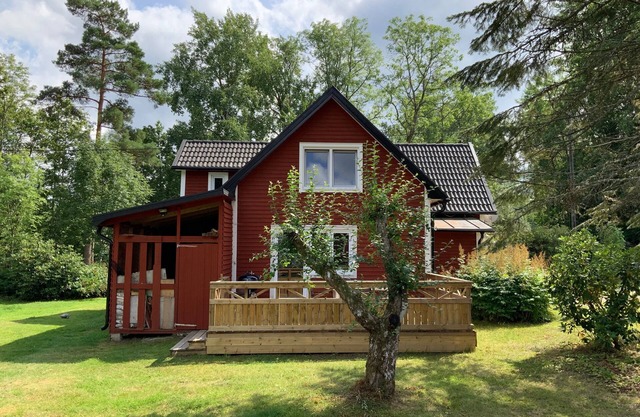 Vacation home for 4 guests with 100m² in Tingsryd (270765)