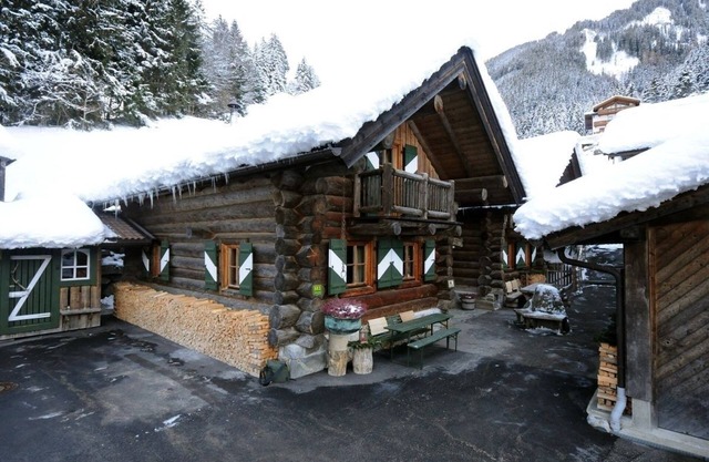 Vacation home for 7 guests with 90m² in Mayrhofen (273704)