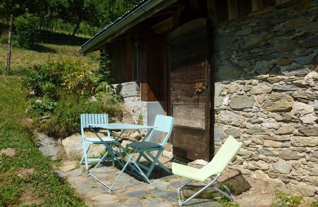 Casa de vacaciones "Grany Authentique Maison Montagne" con jardín privado