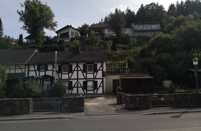 Casa de vacaciones "Haus Am Fluss" con terraza privada, jardín privado y Wi-Fi