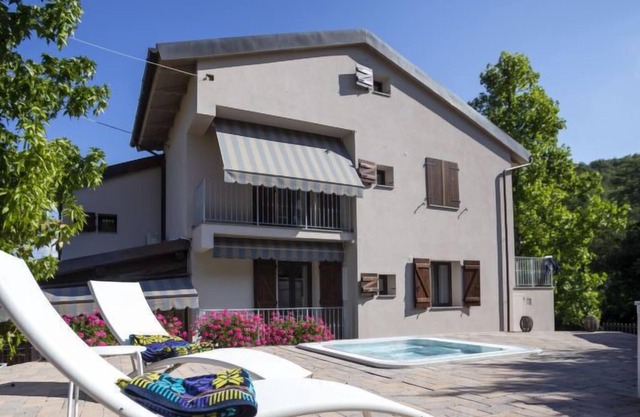 Casa de vacaciones Il Borgo en Dicomano - 16 personas, 8 dormitorios