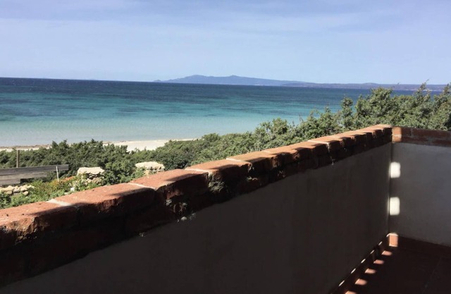 Casa de vacaciones "Il suono del mare" en la playa, con vistas al mar, Wi-Fi, balcón y jardín
