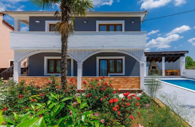 Casa de vacaciones Mia by Interhome