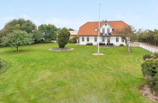 Vacation home "Singa" - 19km from the sea in Western Jutland in Højer - 14 persons, 6 bedrooms
