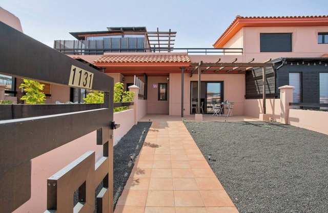 Casa de vacaciones "Villa Norteventura" con vistas a la montaña, piscina compartida y Wi-Fi