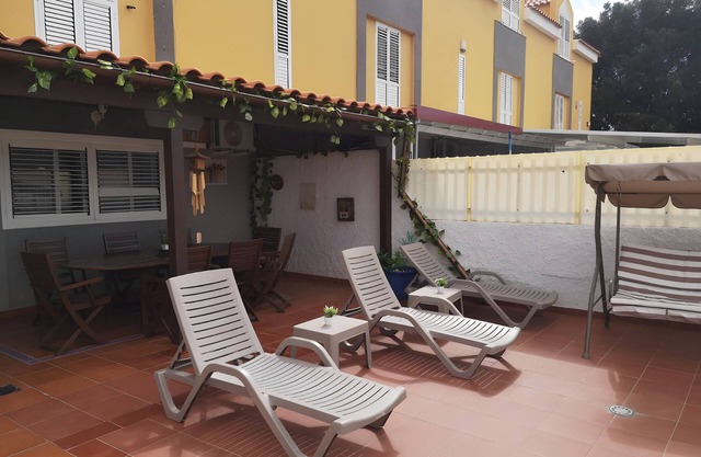 Vivienda Vacacional Sol y Cumbre' con vistas a la montaña, Wi-Fi y aire acondicionado
