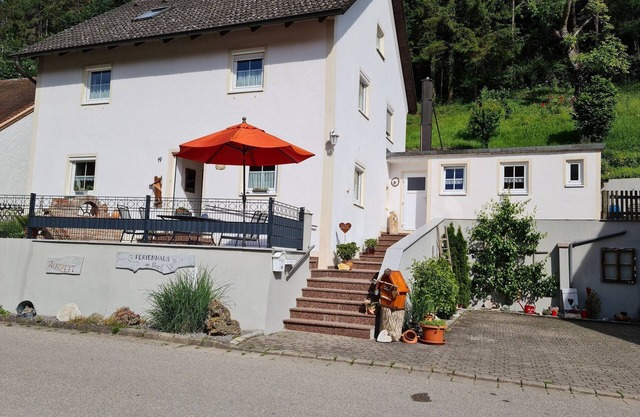 Vacation home with 2 bedrooms and terrace (90 sqm)