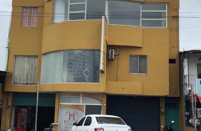 HOTEL VACACIONAL A 30 MINUTOS DE TOLU Y COBEÑAS