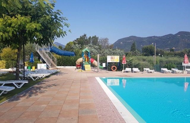 Vacation park Internazionale Eden Mobilehome Garda for 5 persons