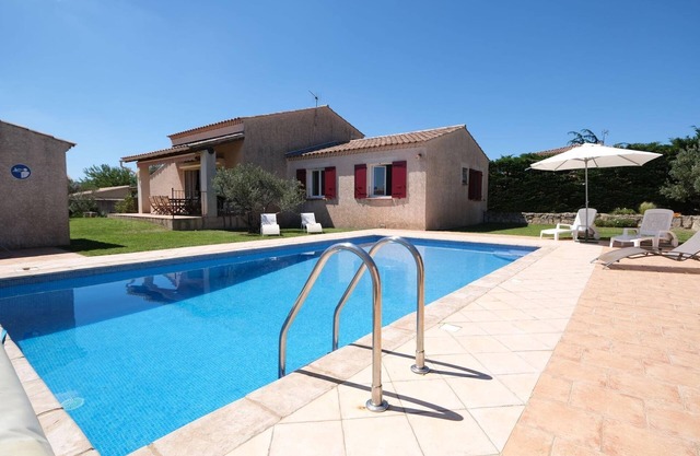 Vacation rental house with pool AUREILLE LS1-439