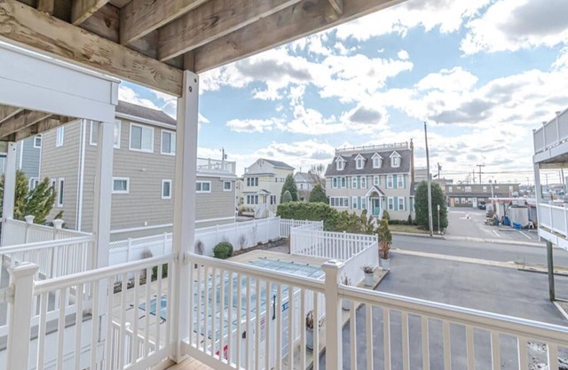 vacation rental with pool on LBI