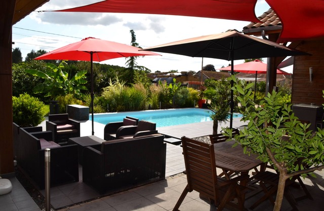 Casa de vacaciones con piscina cerca de los lagos de la Forêt d'Orient Champagne