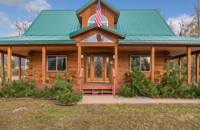 El sueño de los vacacionistas! Casa de vacaciones de lujo! Wasilla, Alaska!