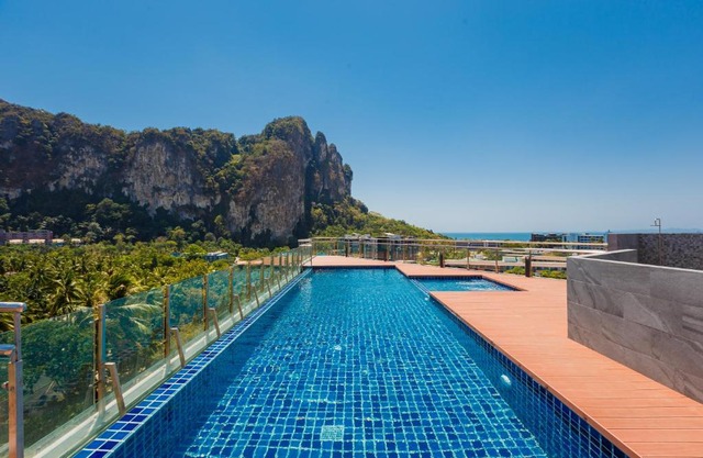 Vacay Aonang Hotel