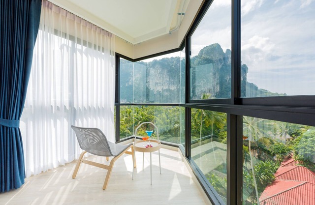 Vacay Aonang Hotel