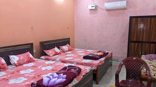Vagishanand Swami Hariharanand Ashram