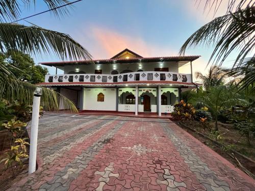 Vai House