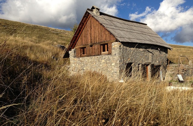 VALBERG BERGERIE TRANSFORMADA EN UN CHALET, PARA 8 PERSONAS