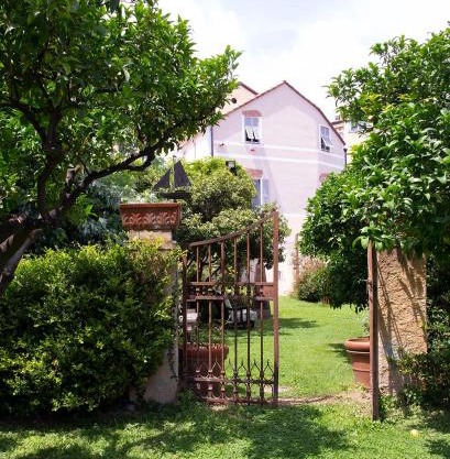 Vale's Gardens at Borgio Verezzi