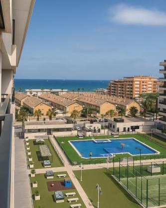 Valencia Beachfront Home 21