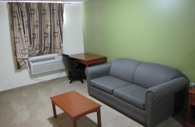 Valley Inn Motel & Suites