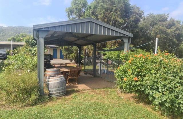 Valley View Motel
