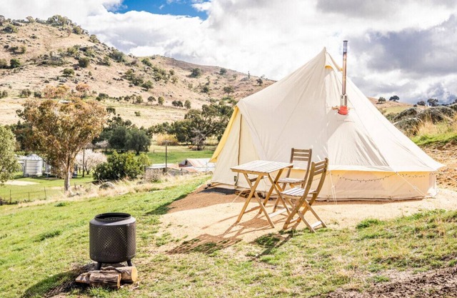 Valley Views Glamping Tent @ La Paloma Farm