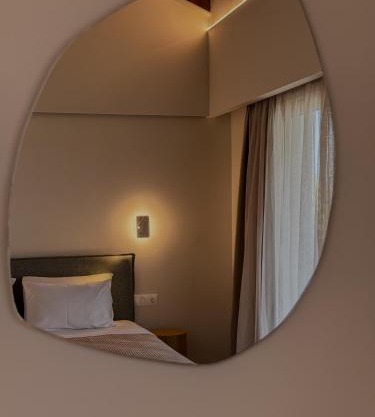 Valtes Luxurious Apartment III