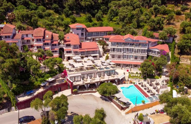 Valtos Beach Hotel