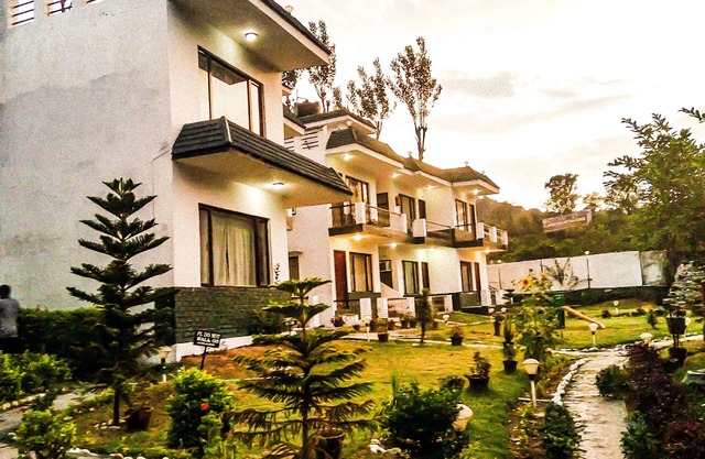 Van Durga Villas & Suites Katra