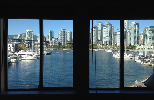 Vancouver False Creek: Deluxe Waterfront TownHome en Granville Island